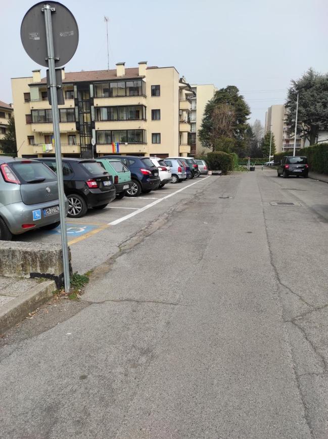 Apartamento Bilocale Padova Zona Strategica Exterior foto